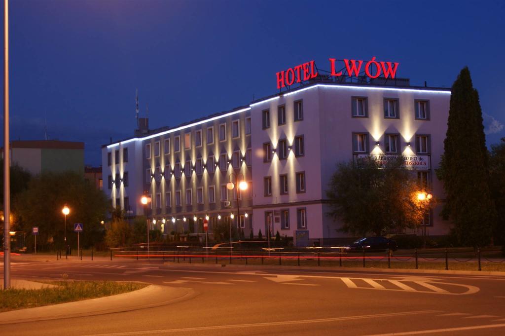 Lwow Bed & Breakfast Chelm Bagian luar foto